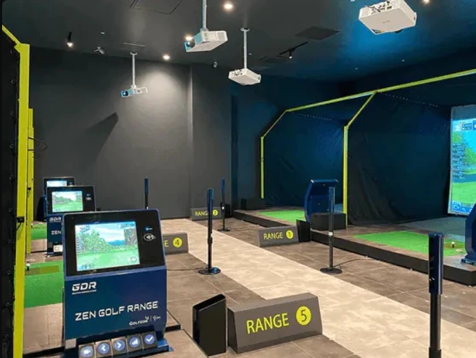 ZEN GOLF RANGE ラクーン南越谷店